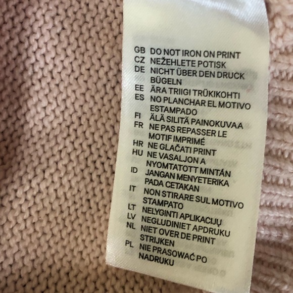 H&M Sweatshirt - Picture 7 of 7